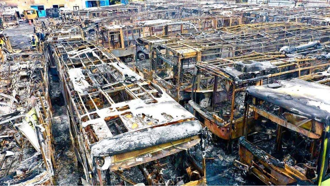 Потрібні ще автобуси Потрібні ще автобуси