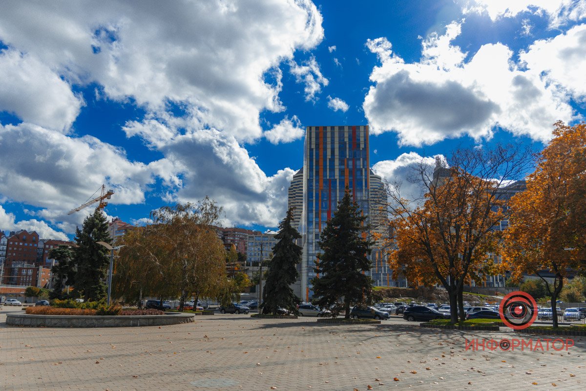 Сховалась будівля 