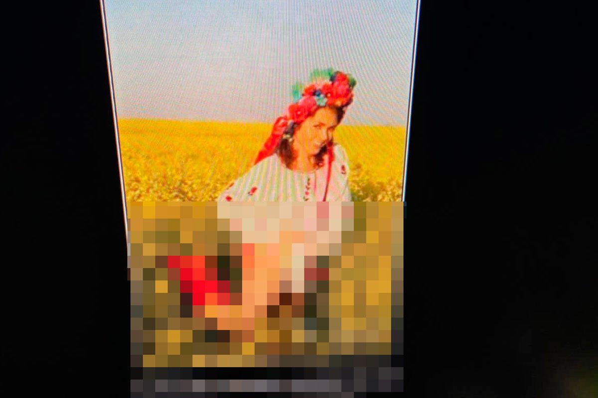 Поліцейські викрили трьох мешканців Дніпропетровської області, які "сумували" за СРСР та поширювали антиукраїнські заклики Поліцейські викрили трьох мешканців Дніпропетровської області, які "сумували" за СРСР та поширювали антиукраїнські заклики