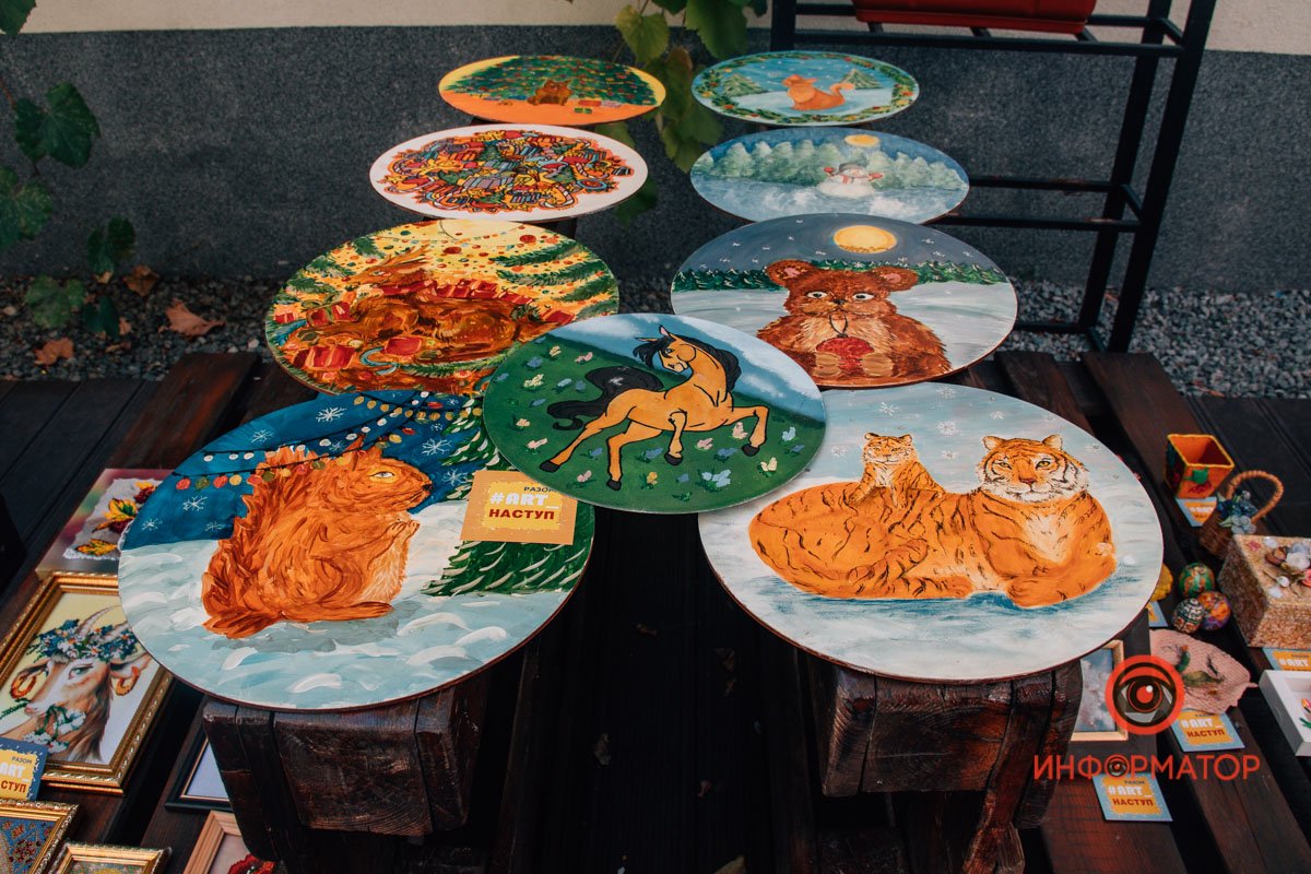 В Днепре в Художественном переулке прошел очередной этап проекта #ART-наступление 3