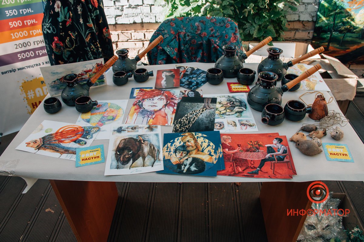 В Днепре в Художественном переулке прошел очередной этап проекта #ART-наступление 4