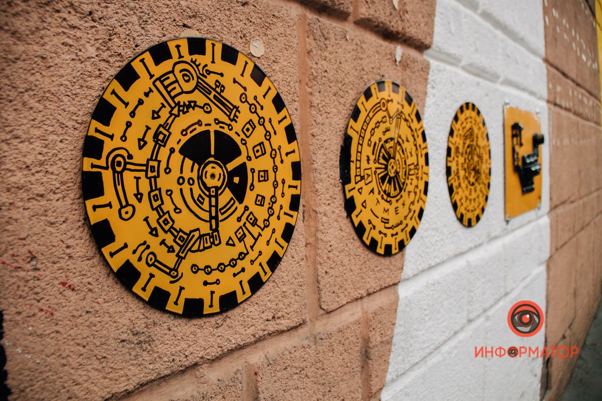 В Днепре в Художественном переулке прошел очередной этап проекта #ART-наступление 7