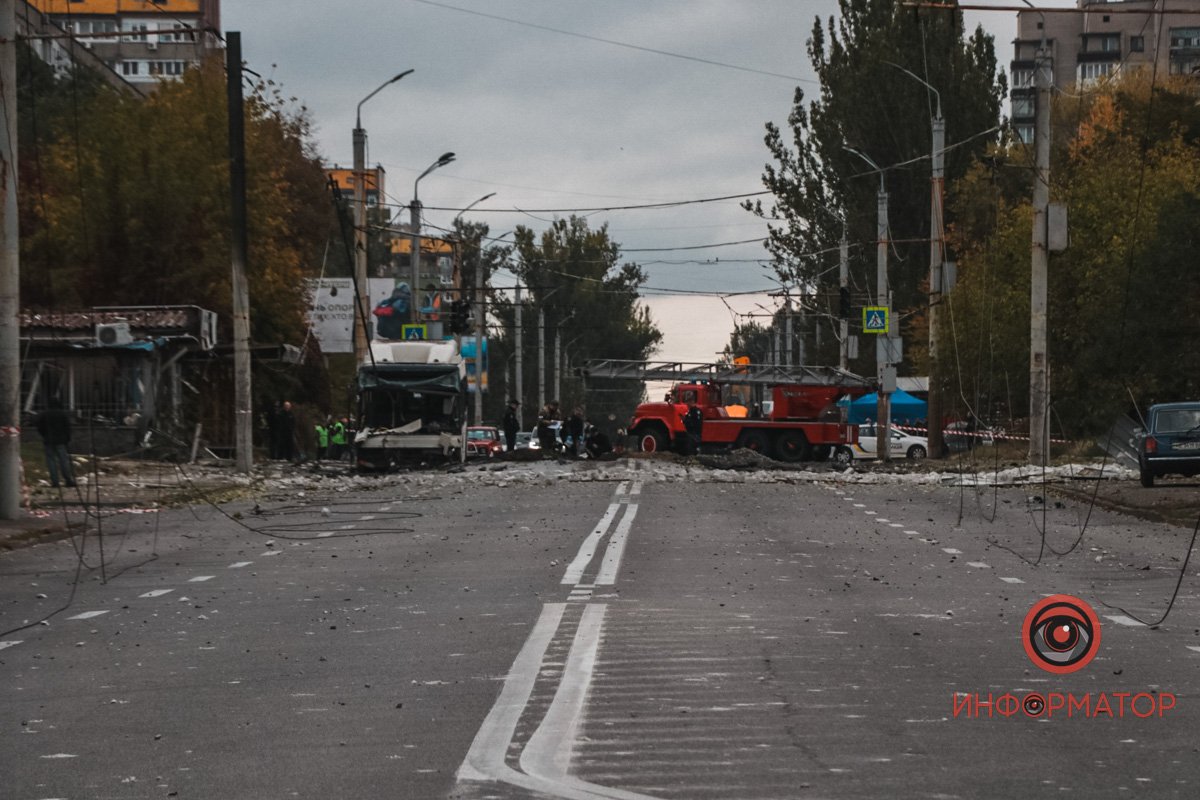 На місці працюють рятувальники На місці працюють рятувальники