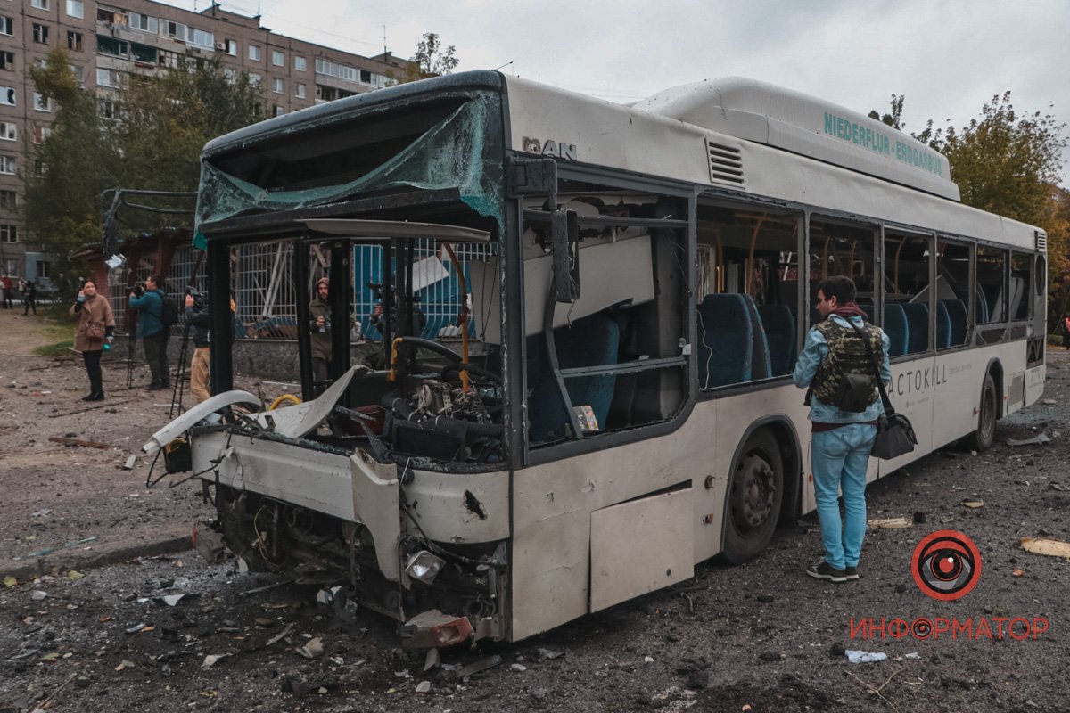 В салоні були люди В салоні були люди