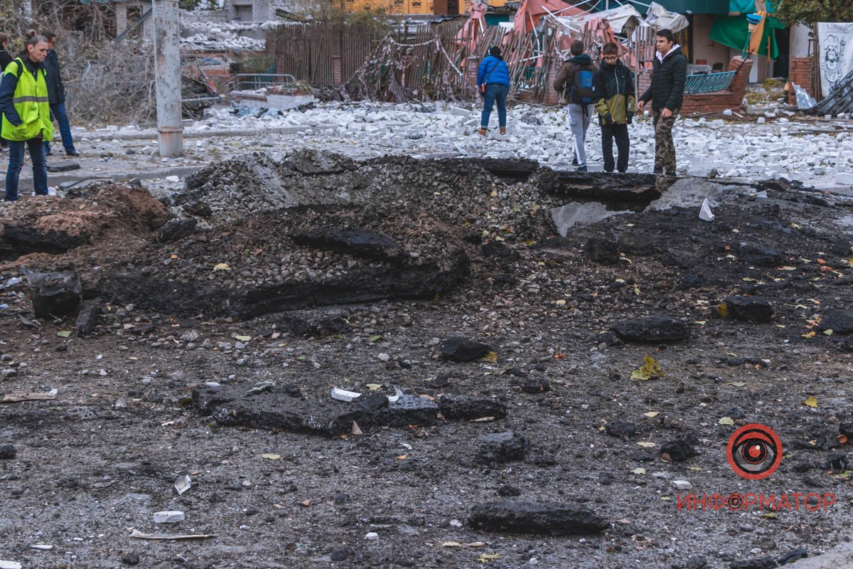 Не витримали такої сили й міжкімнатні двері Не витримали такої сили й міжкімнатні двері