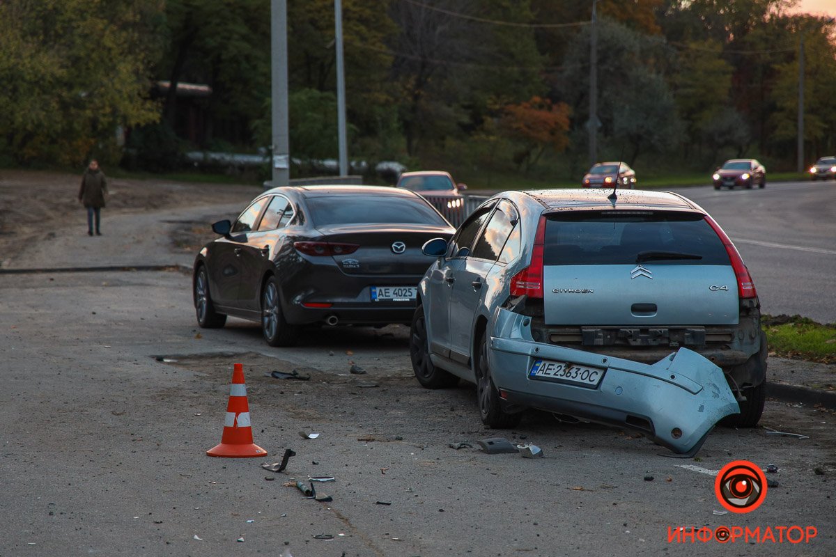 За словами поліцейських, Chevrolet рухався зверху Космічної За словами поліцейських, Chevrolet рухався зверху Космічної