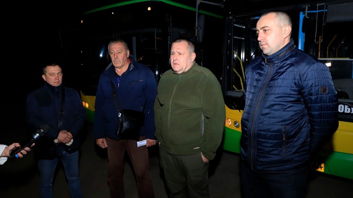 Филатов: «В ближайшие дни на маршруты Днепра выйдут автобусы, которые городу передала Винница»