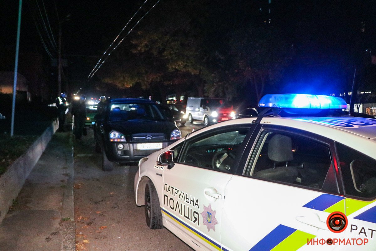 Поліція на місці 