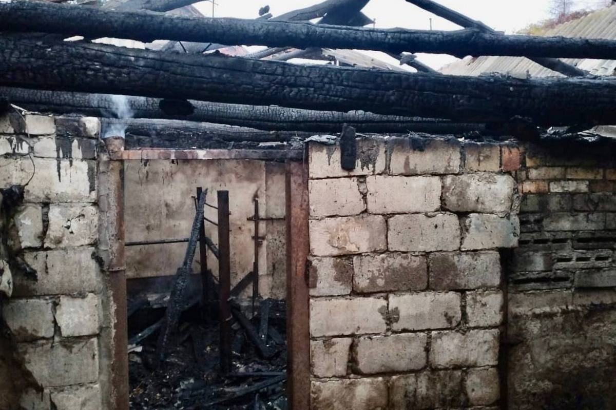 Стріляли з різної зброї