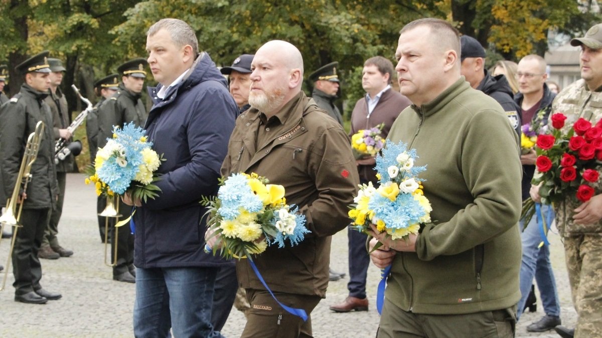Дніпро відзначає День захисників і захисниць
