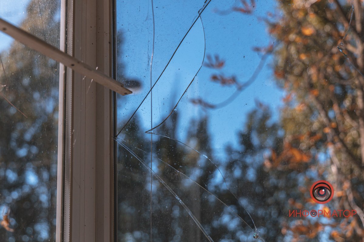 Без вікон у під’їзді залишився і пан Дмитро