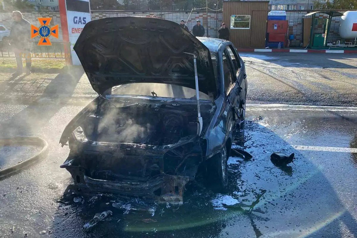 На місці працювали рятувальники