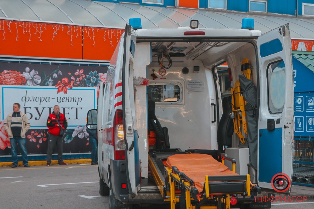 Він помер до прибуття медиків Він помер до прибуття медиків