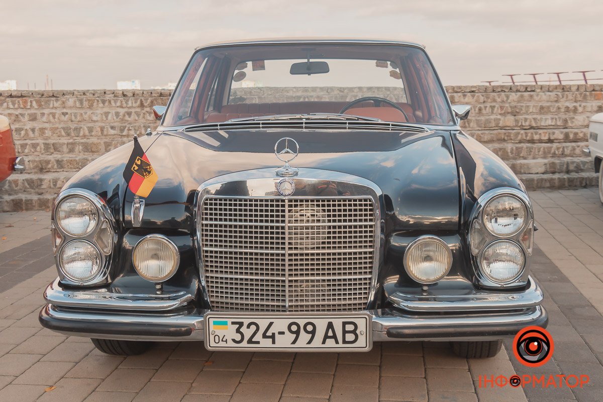 Просто красень Просто красень