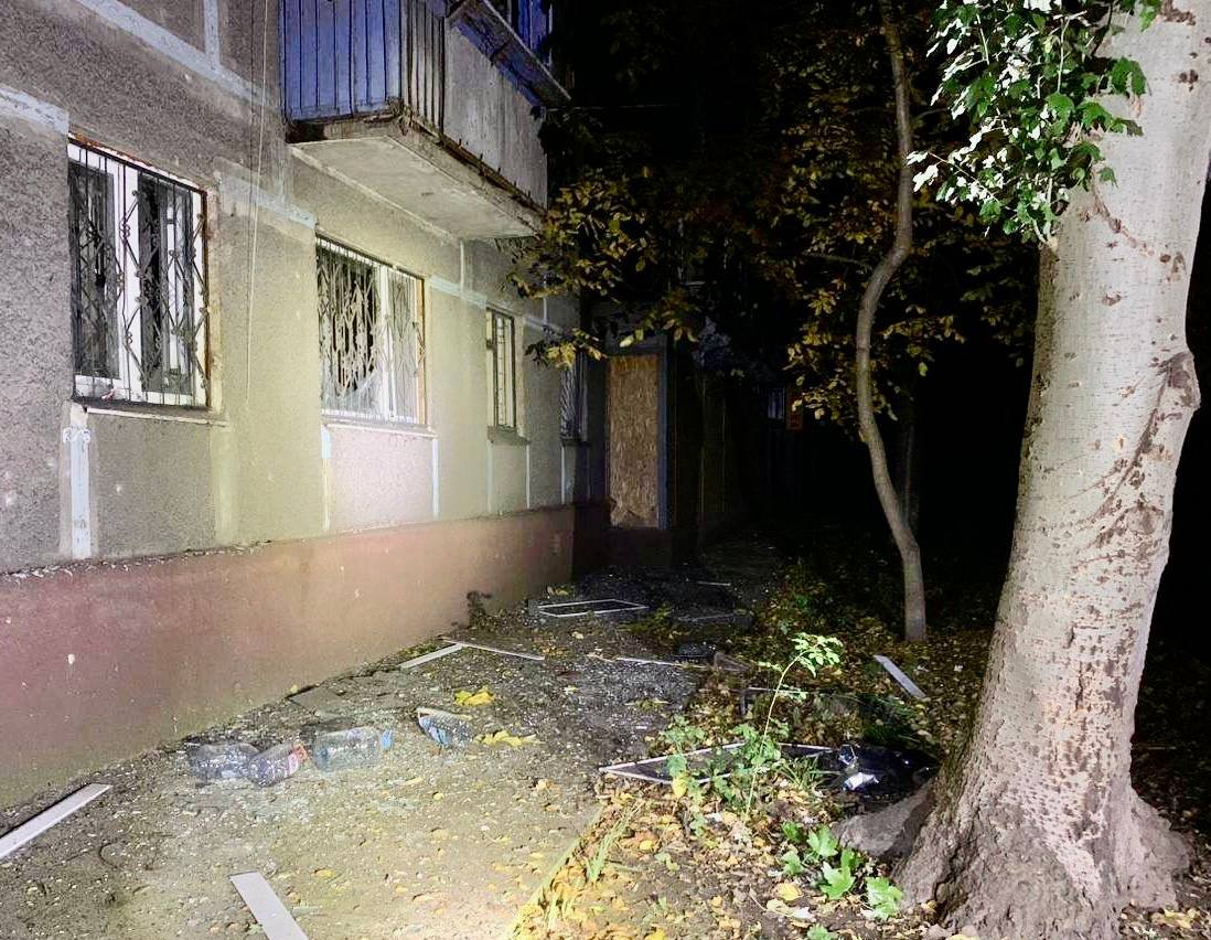 Били по двом громадам