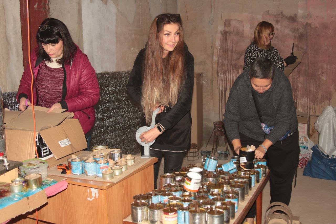 Жителі за роботою Жителі за роботою