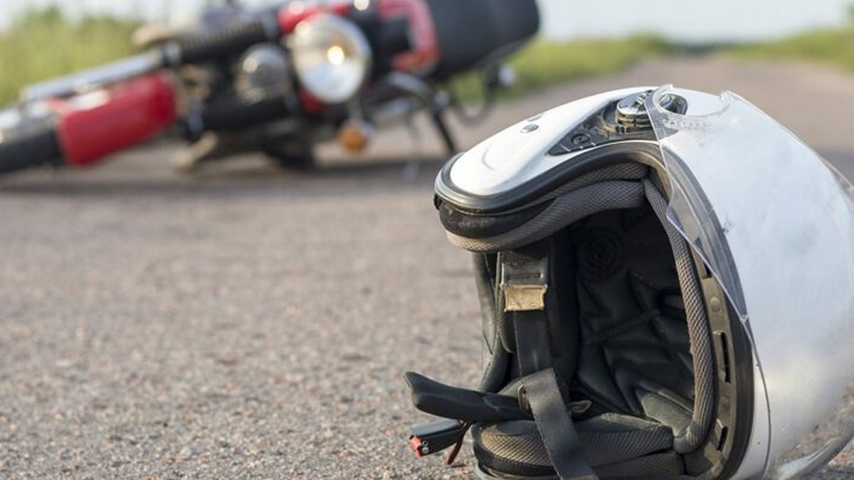 В Днепропетровской области разбился 24-летний мотоциклист