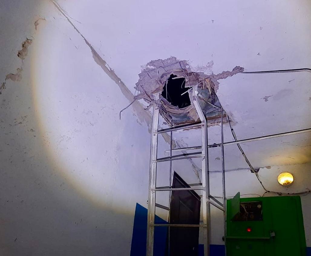 Прилетіло в будинки