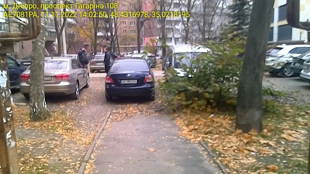 У Дніпрі інспектори пильно слідкують за дотриманням ПДР У Дніпрі інспектори пильно слідкують за дотриманням ПДР