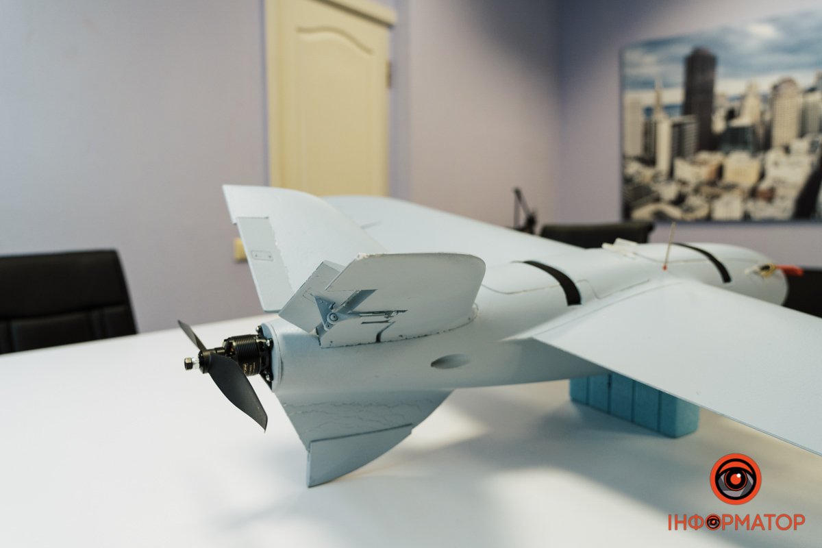 Здатен пролетіти від 100 до 150 кілометрів Здатен пролетіти від 100 до 150 кілометрів