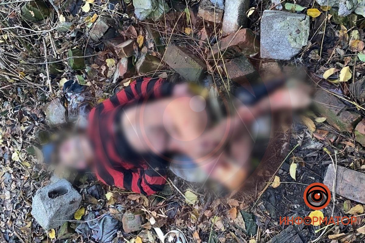 У вівторок, 15 листопада, на проспекті Поля знайшли тіло чоловіка У вівторок, 15 листопада, на проспекті Поля знайшли тіло чоловіка