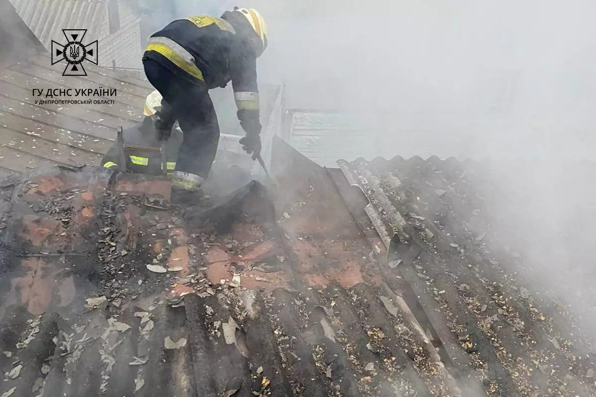 У середу, 16 листопада, у Дніпрі на вулиці Казахстанській Амур-Нижньодніпровського району виникла пожежа У середу, 16 листопада, у Дніпрі на вулиці Казахстанській Амур-Нижньодніпровського району виникла пожежа