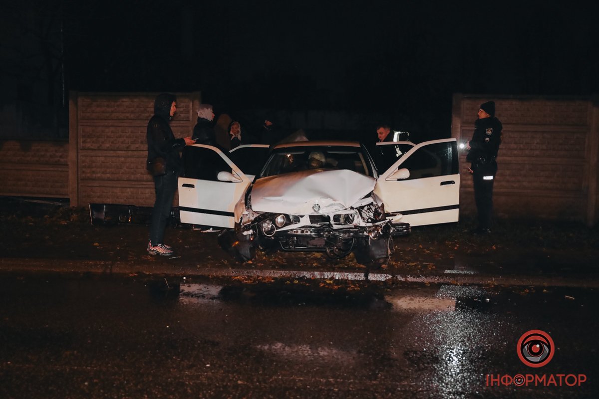 На місці працюють поліцейські На місці працюють поліцейські