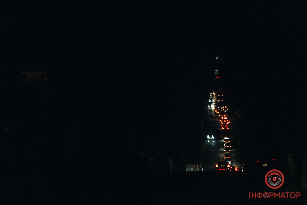 Люди їдуть додому