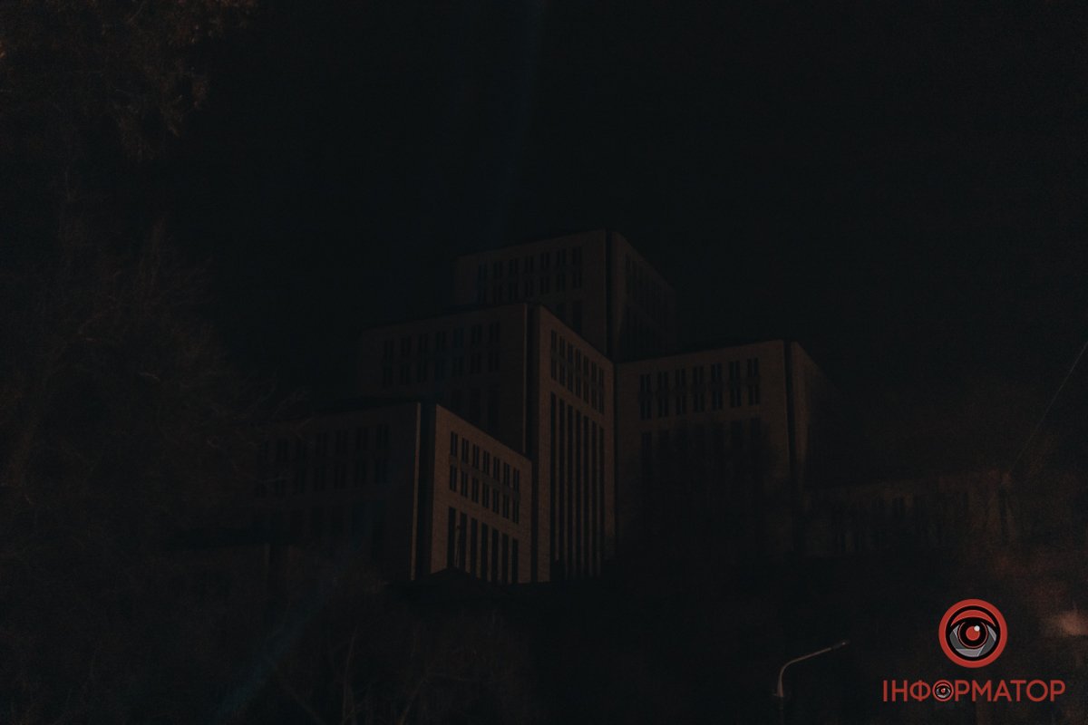 Дніпро під час тотальної темряви