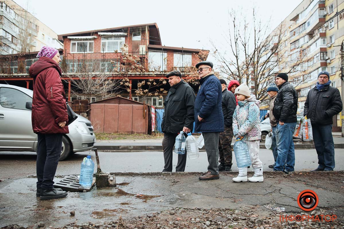 Черги вже значно менші