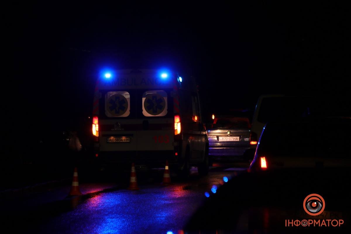 На місце приїхали медики та поліцейські На місце приїхали медики та поліцейські