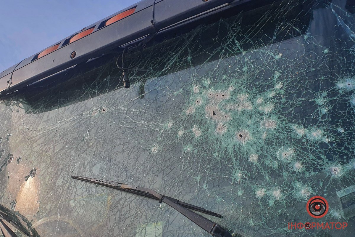 Пробите лобове скло Пробите лобове скло