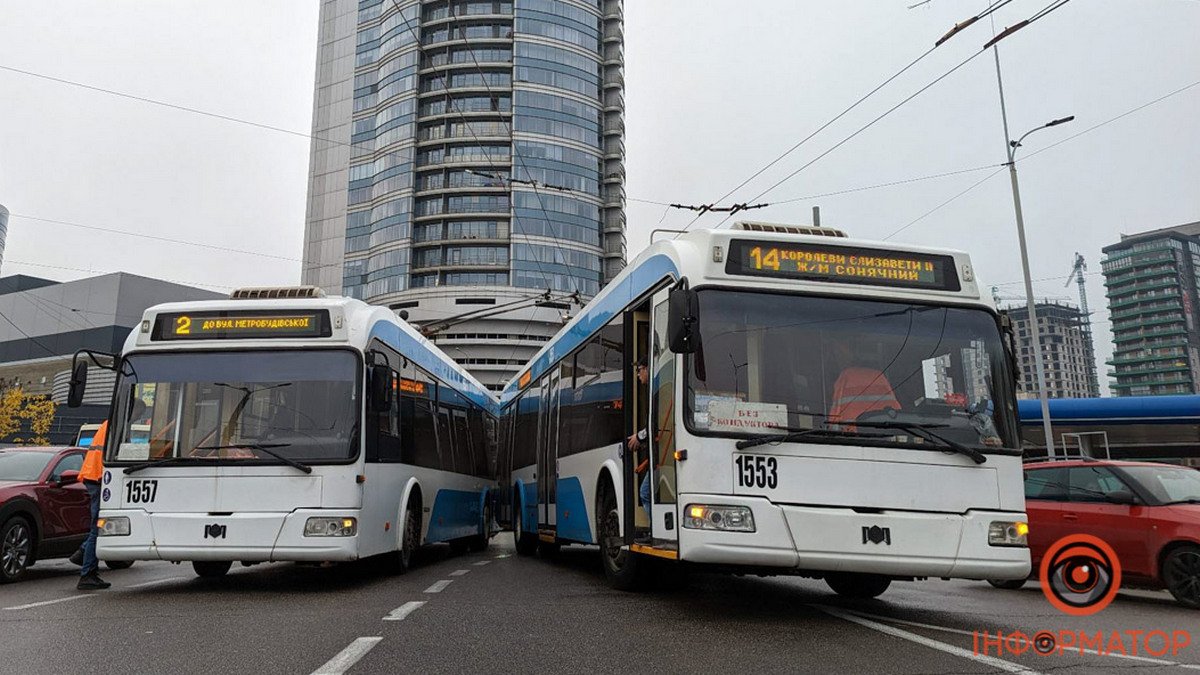 Ограничения могут продолжаться до конца недели: в среду в Днепре не будут курсировать трамваи и троллейбусы
