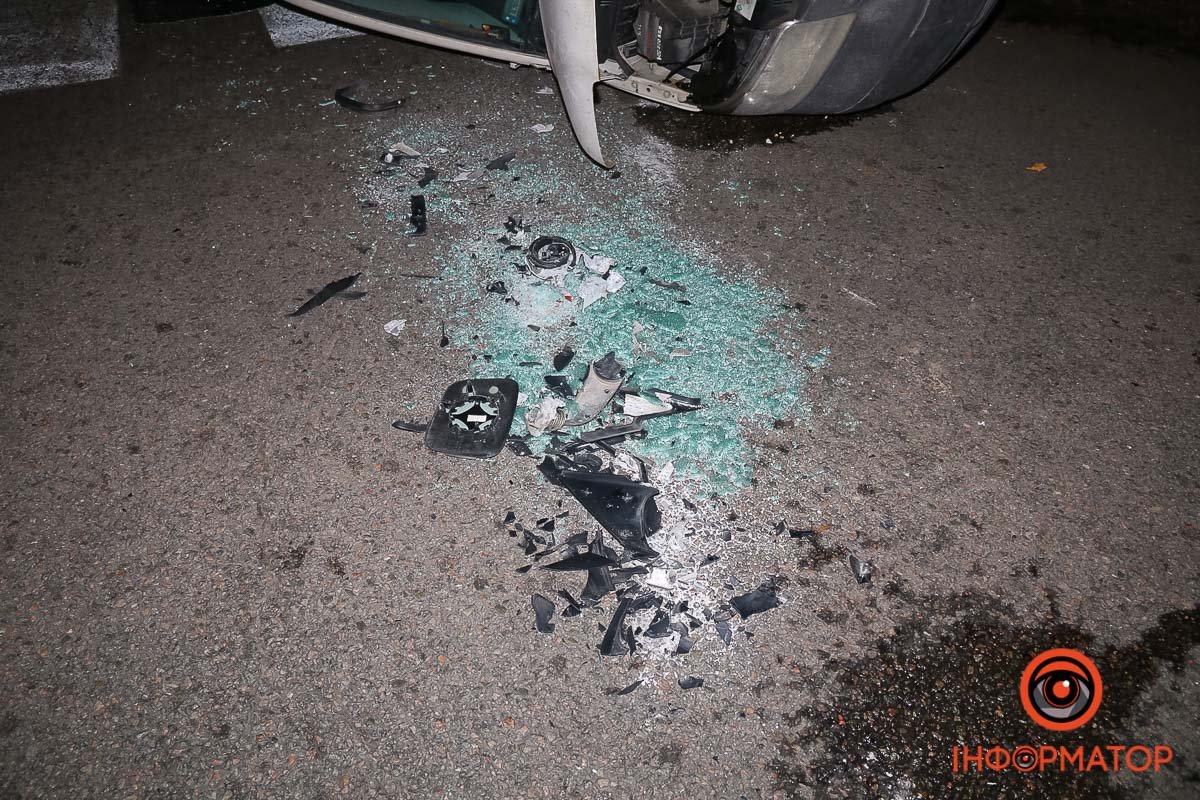 У четвер, 1 грудня, на перехресті проспекту Яворницького та вулиці Олеся Гончара сталася аварія