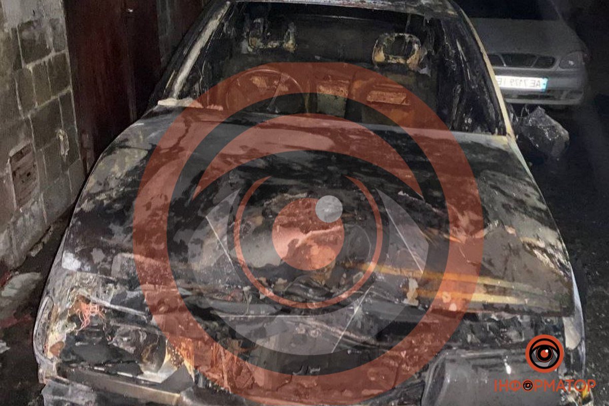 Згорів автомобіль Opel Astra Згорів автомобіль Opel Astra