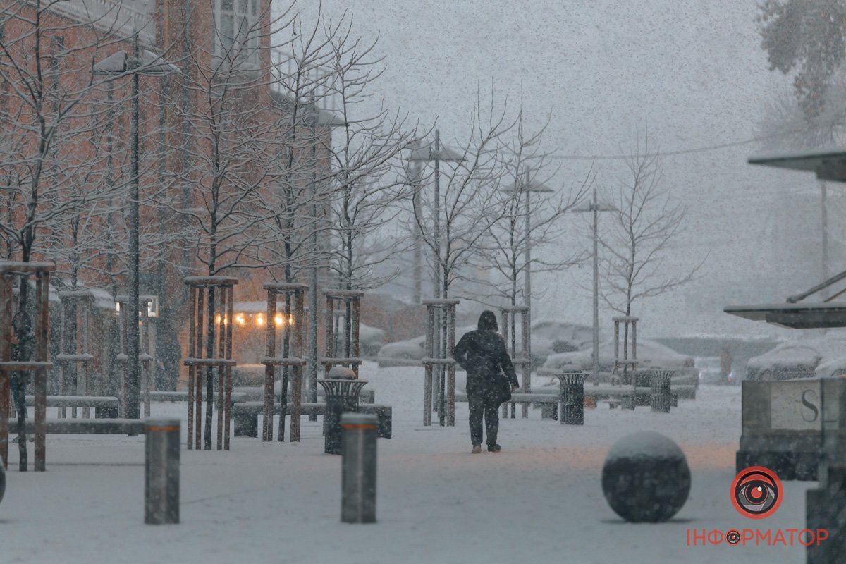 В таку погоду всі мріють про гарячий чай, ковдру, мандаринки та увімкнути легендарний фільм “Один удома”