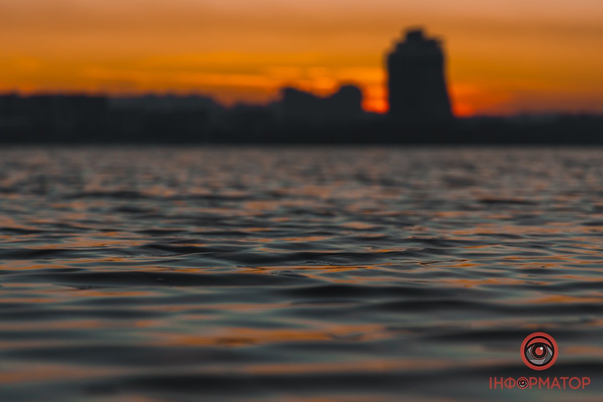 Маленькі хвилі Дніпра 