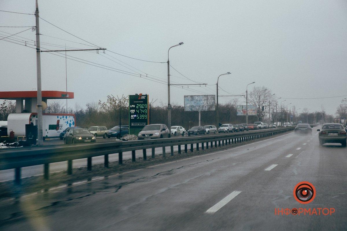 Знову черги. Де їх немає? Знову черги. Де їх немає?