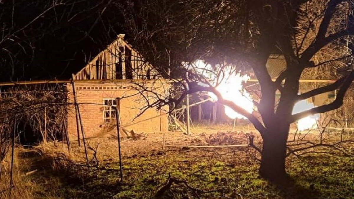 Ночью войска рф атаковали три общины Днепропетровской области: есть разрушение