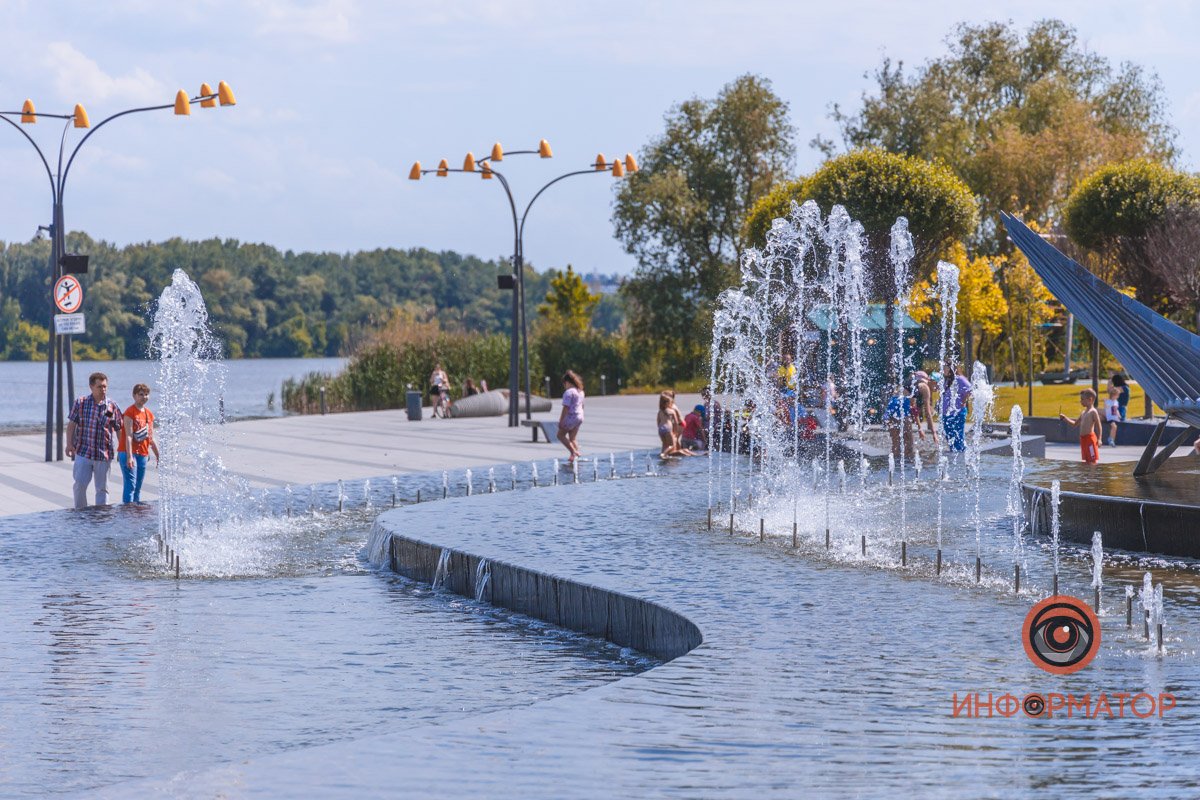 Сквер "Прибрежний" Сквер "Прибрежний"