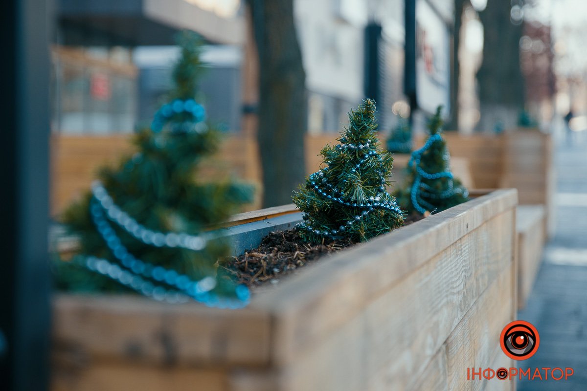 Хоча є прикраси Хоча є прикраси