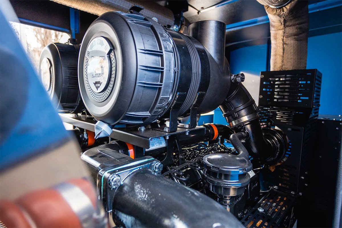 Один - 830 кВт і два по 550 кВт