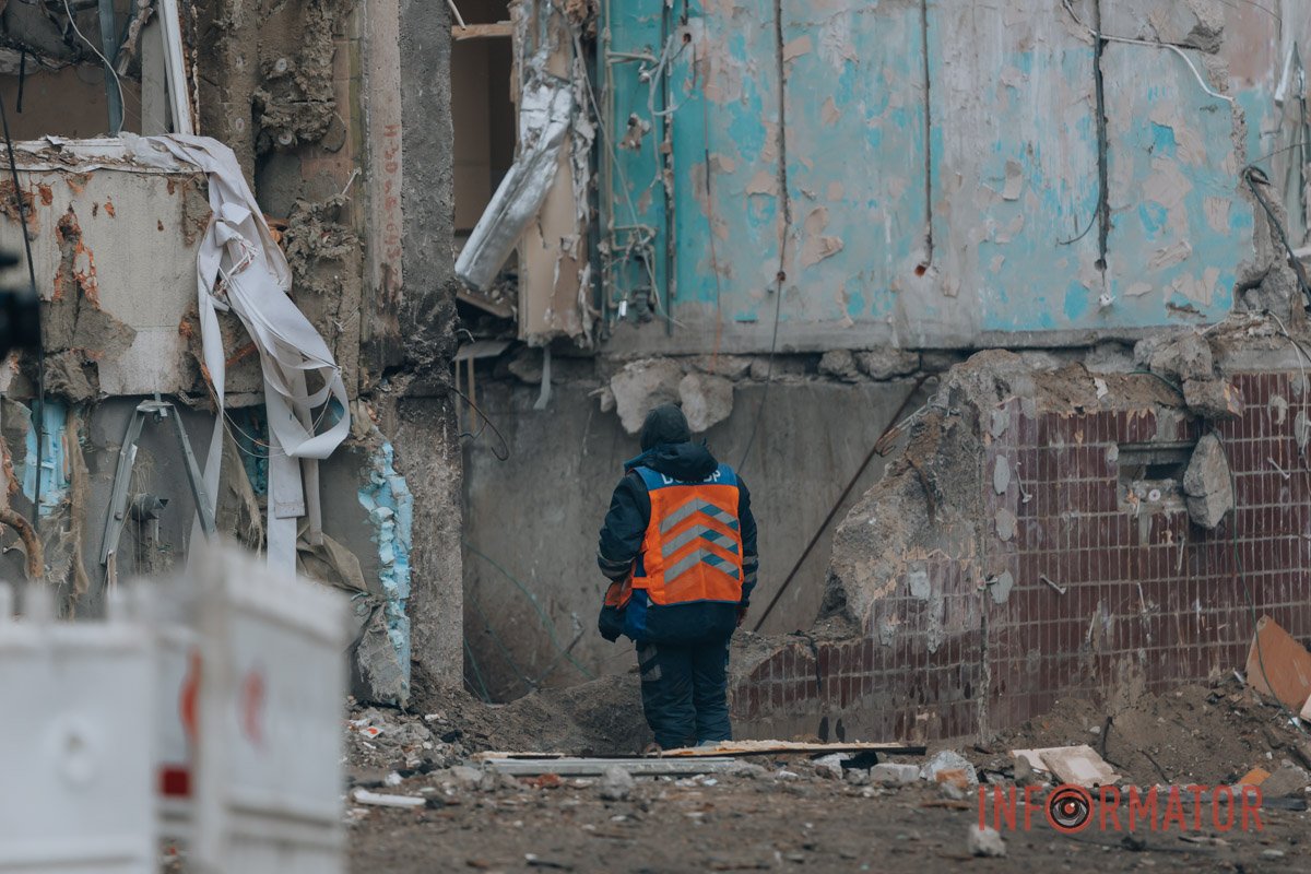 У постраждалому і сусідніх будинках потребують заміни з півтори тисячі вікон