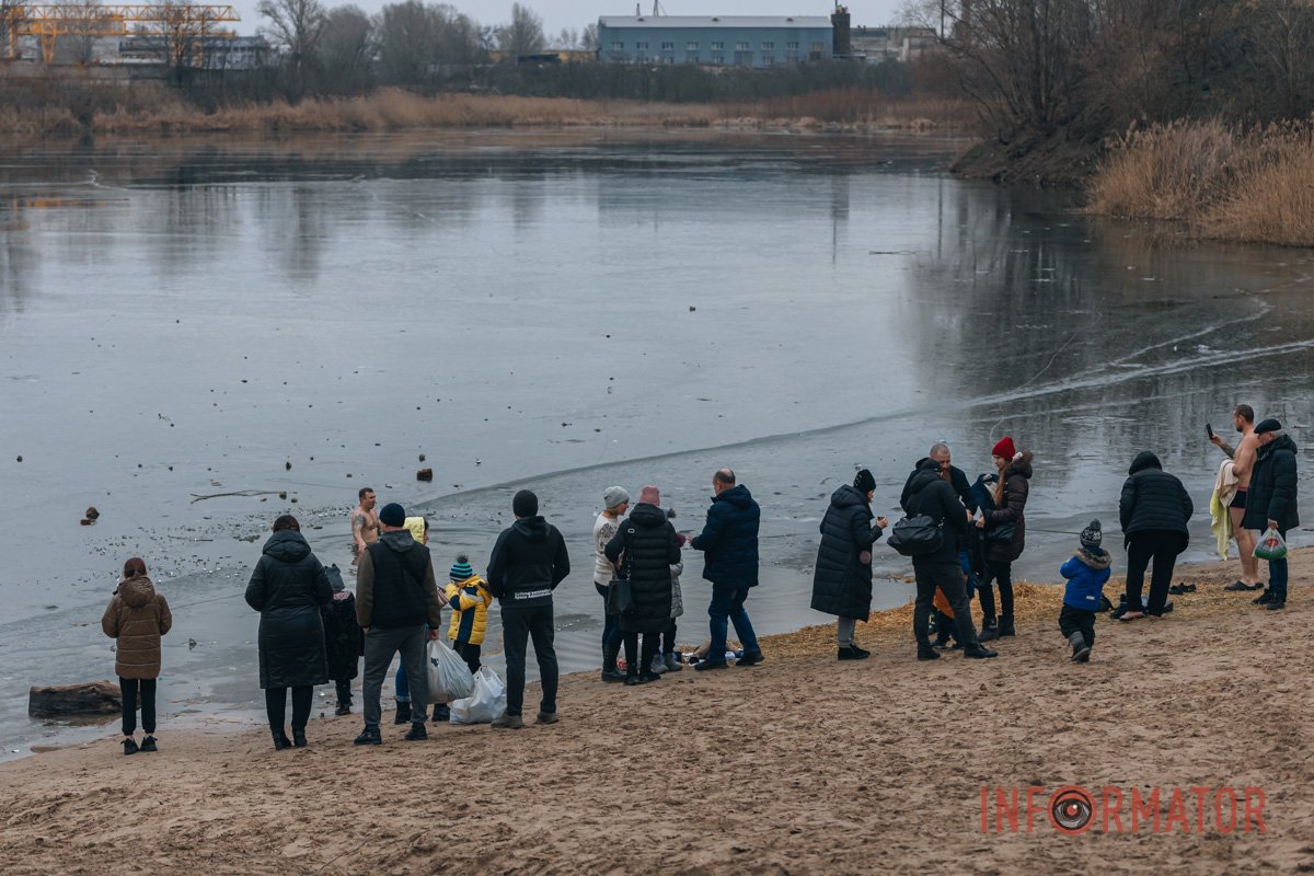 Котлован на Журналістів