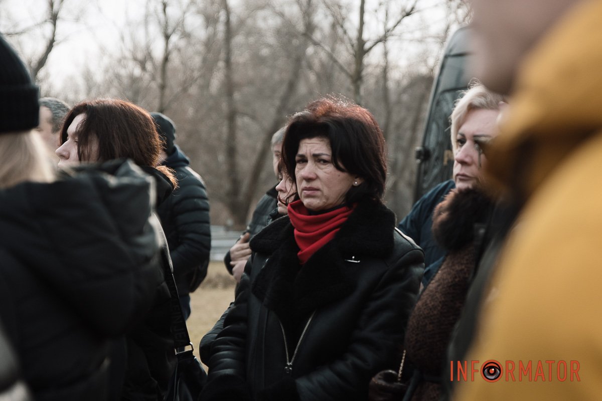 Попереду на нього чекало доросле життя  Попереду на нього чекало доросле життя