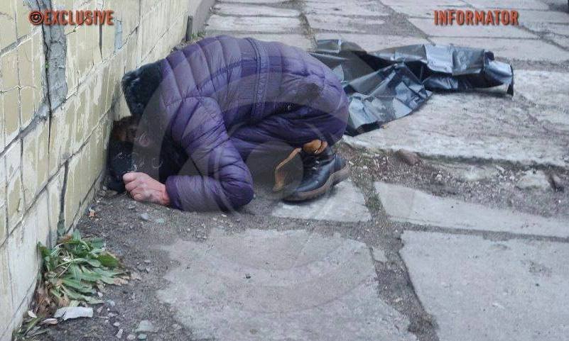 У Дніпрі на вулиці Антоновича знайшли тіло 55-річної жінки 1