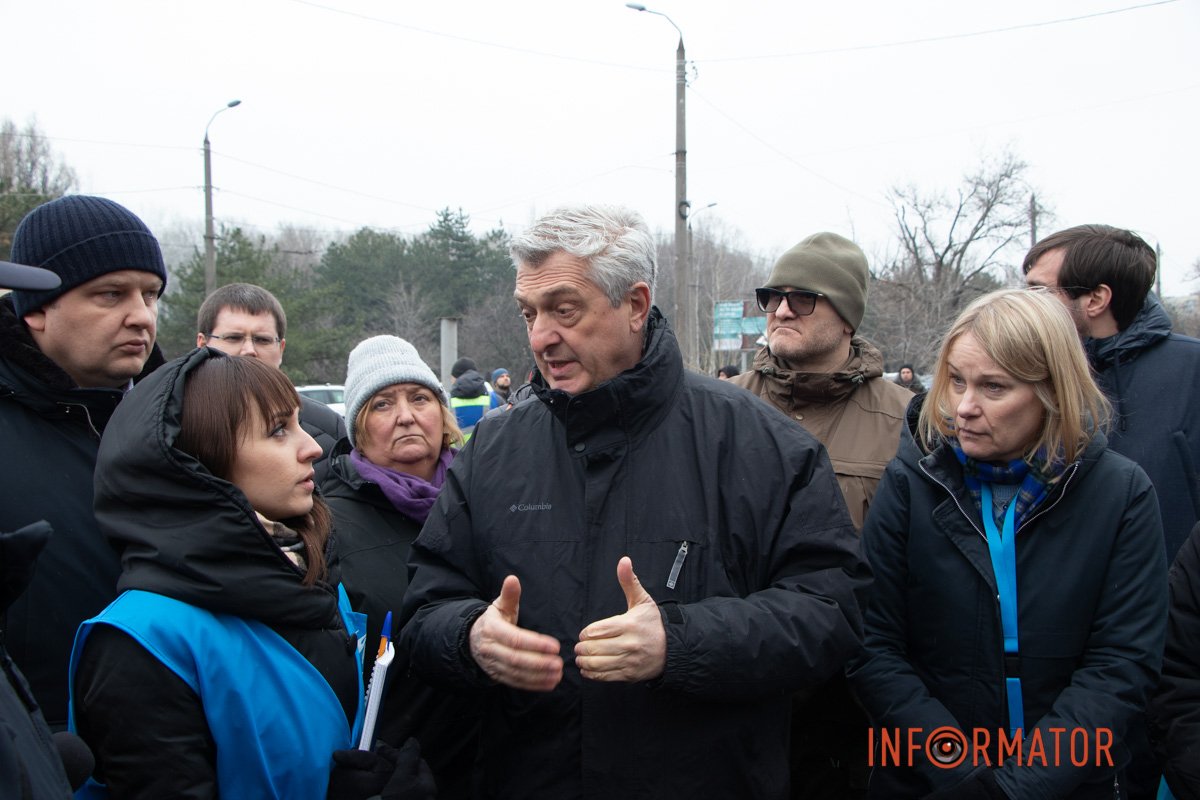 Він побував на місці зруйнованого будинку