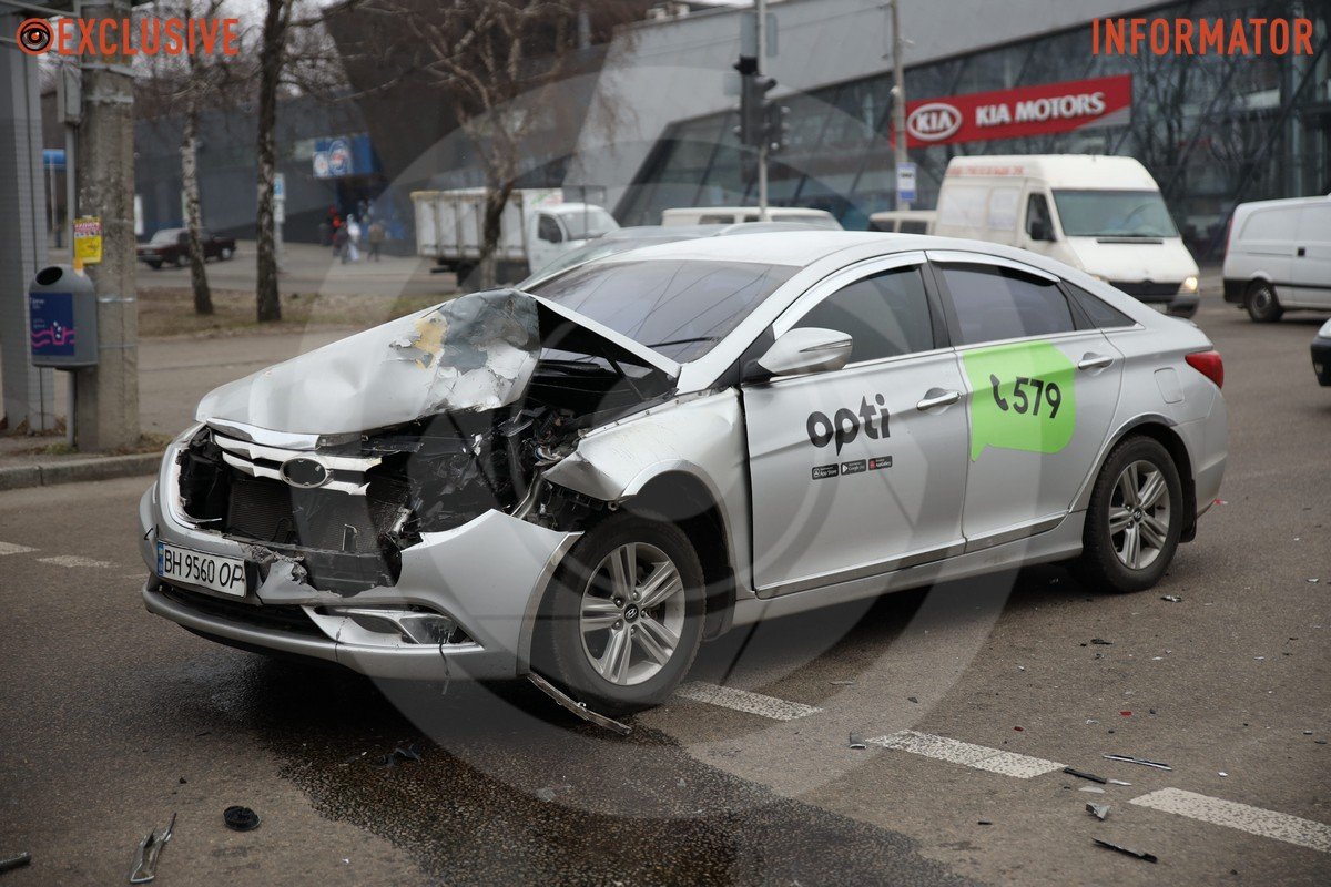 Внаслідок ДТП машини отримали пошкодження