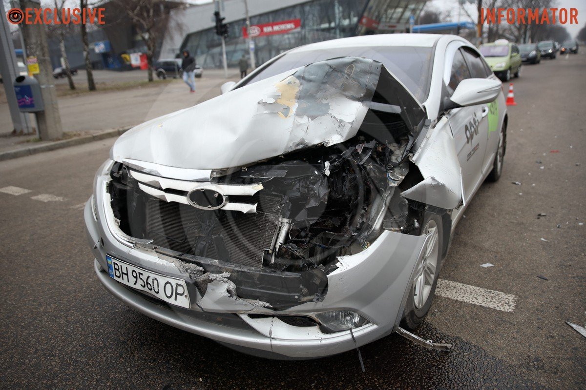 На місці ДТП незначене ускладнення руху