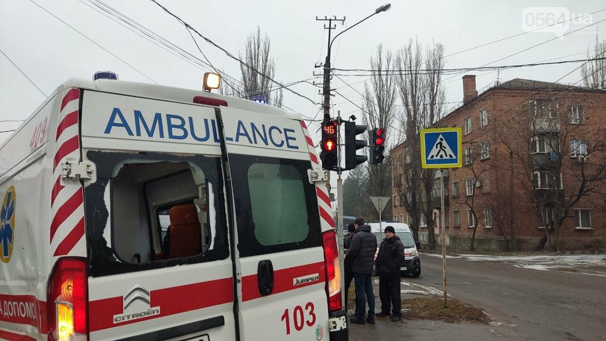 Травмувались водій та двоє фельдшерів "швидкої"